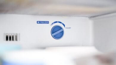 صيانة ثلاجة توشيبا 3 باب بأيدي فنيونا المتخصصين