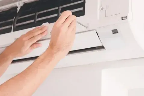 حل مشكلة F2 في المكيف