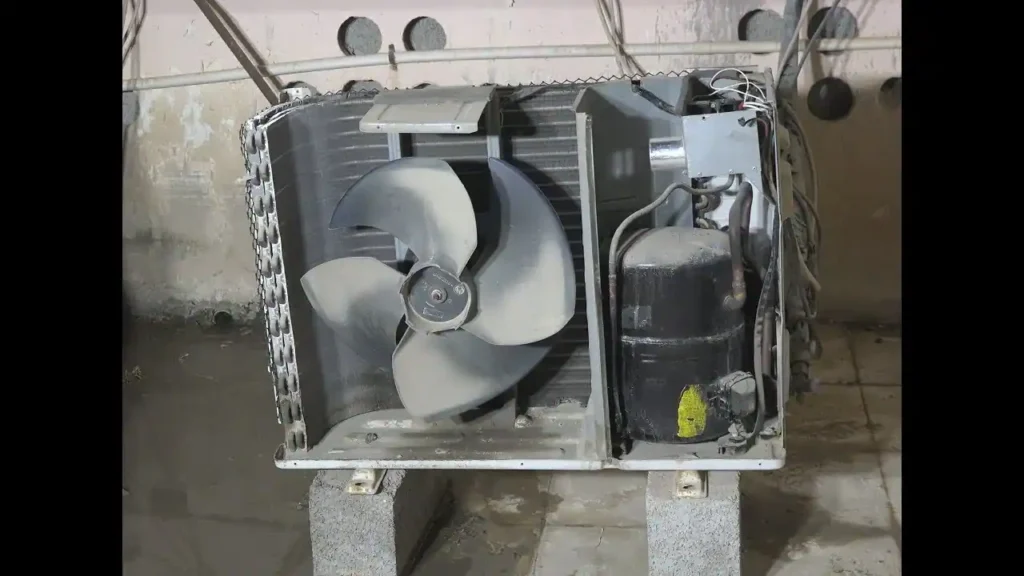 كمبروسر المكيف يشتغل ويفصل بسرعه: الأسباب والحلول  