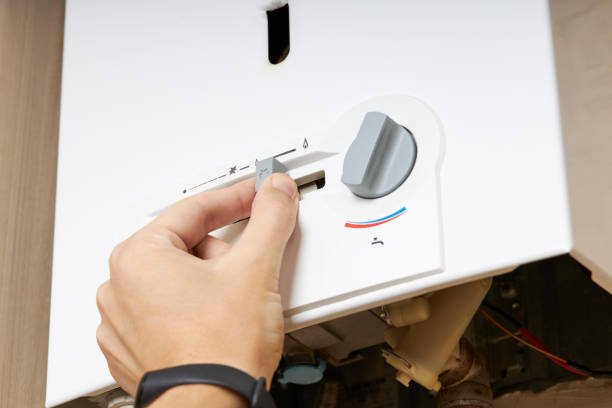 صيانة سخان وايت بوينت بأيدي فنيونا المحترفون